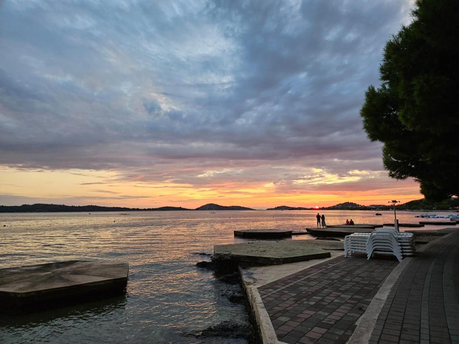 Apartmani Linda Vodice Exterior photo
